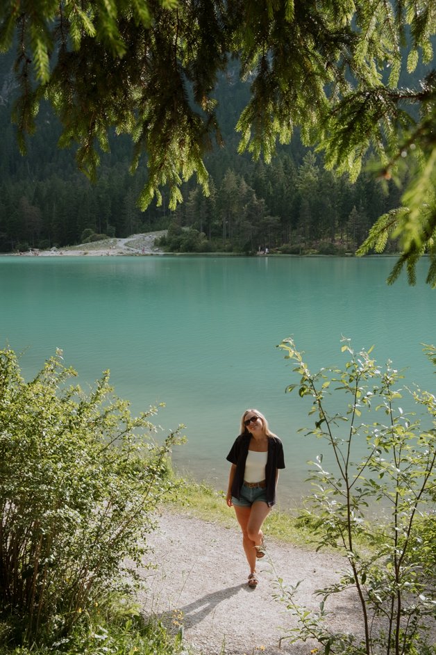 jana meerman lago di dobbiaco dolomites italy-05