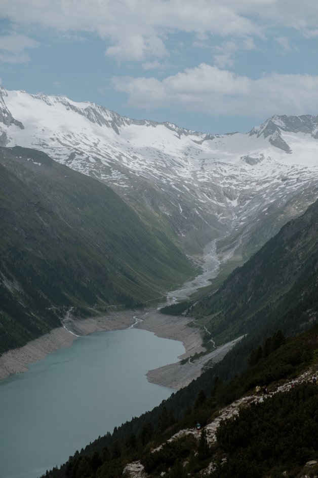 jana meerman olpererhutte hike tyrol austria-23