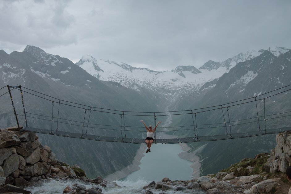 jana meerman olpererhutte hike tyrol austria-28