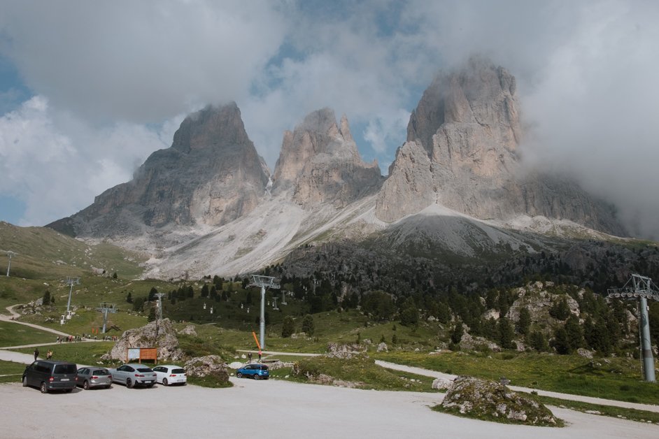 jana meerman sassolungo cable car dolomites italy-1
