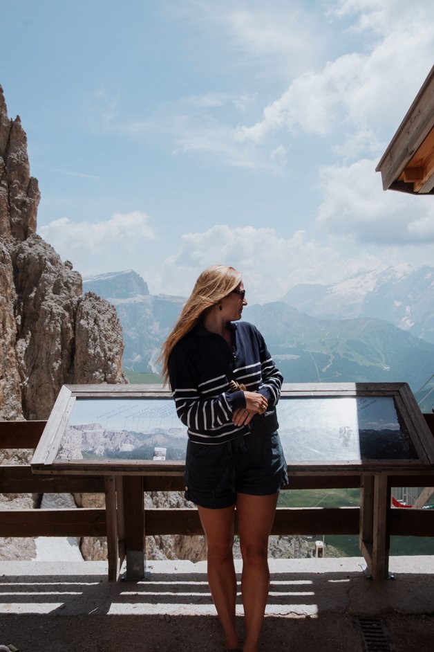 jana meerman sassolungo cable car dolomites italy-03