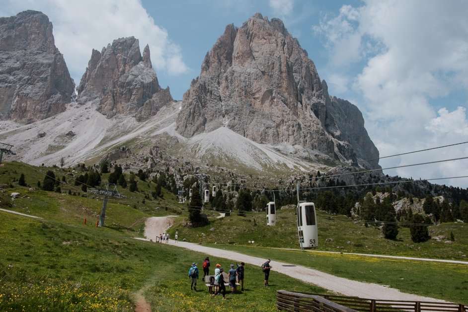 jana meerman sassolungo cable car dolomites italy-03