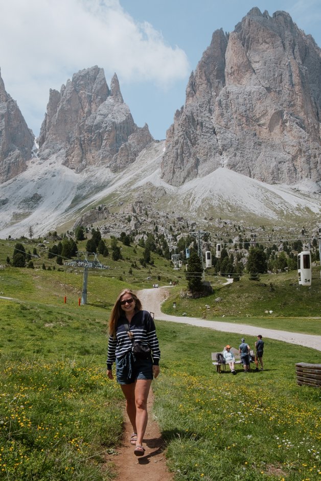jana meerman sassolungo cable car dolomites italy-03