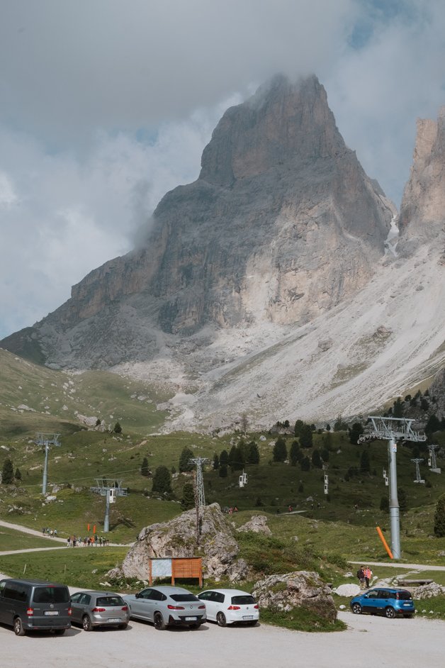 jana meerman sassolungo cable car dolomites italy-03