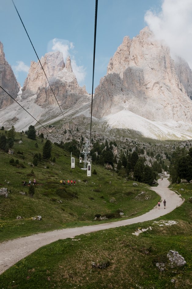 jana meerman sassolungo cable car dolomites italy-03