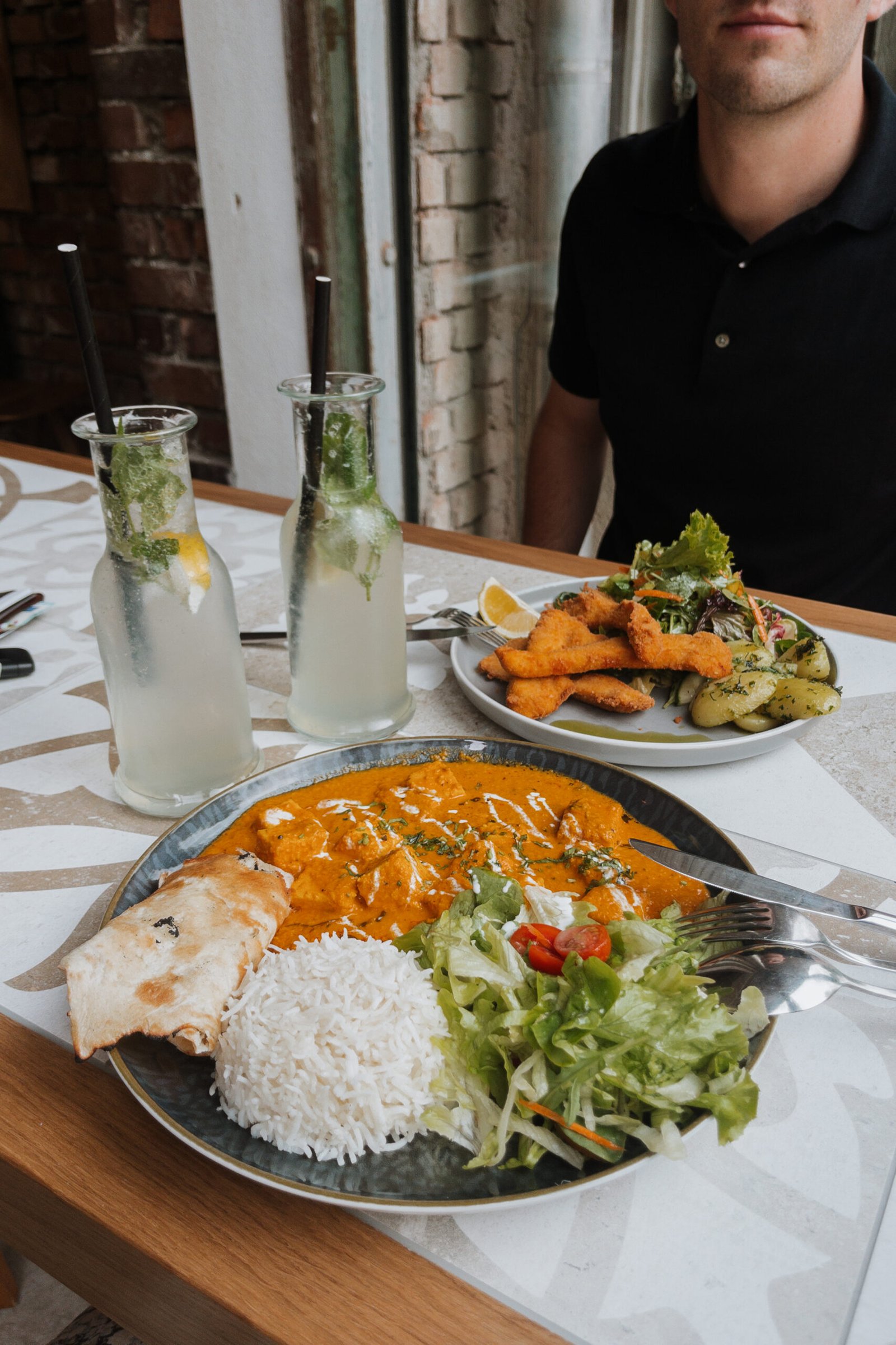 jana meerman surya indian panzerhalle restaurant salzburg austria-1