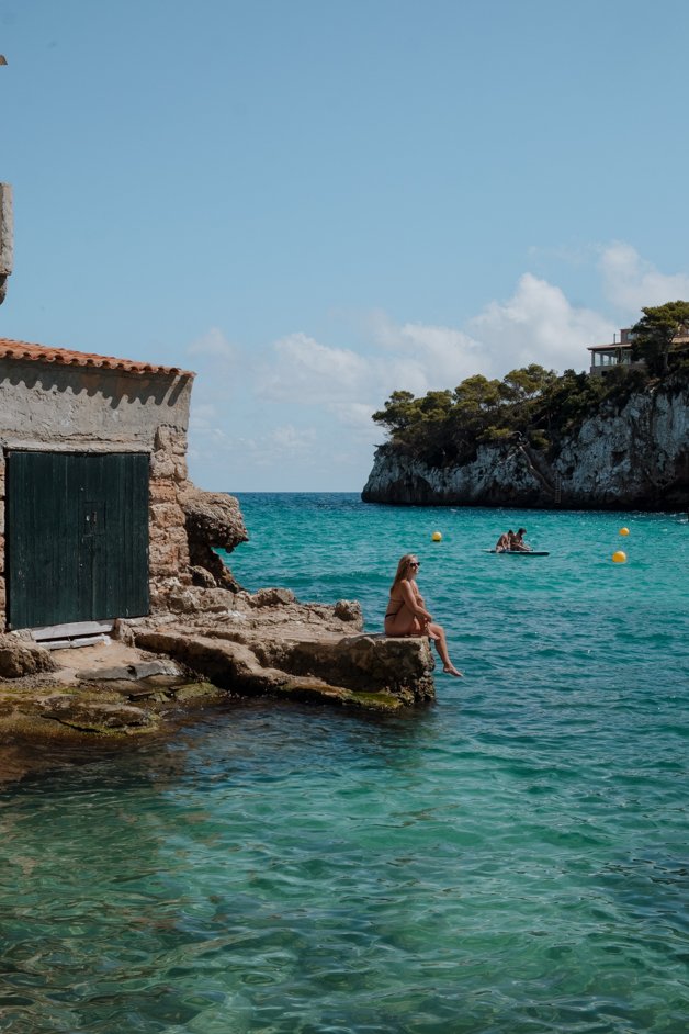 jana meerman cala llombards beach mallorca spain-01