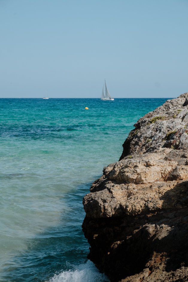 jana meerman cala mendia beach mallorca spain (5)