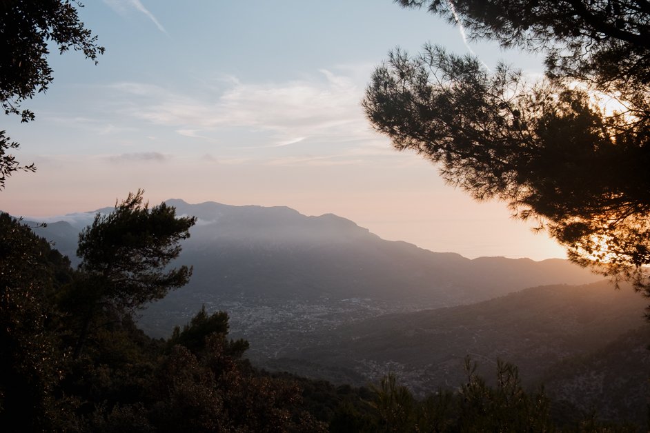 jana meerman sa calobra mountain pass sunset mallorca-01