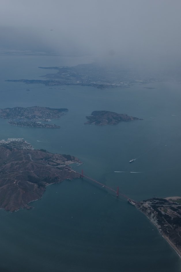 jana meerman flight munich to san francisco airport plane view-13