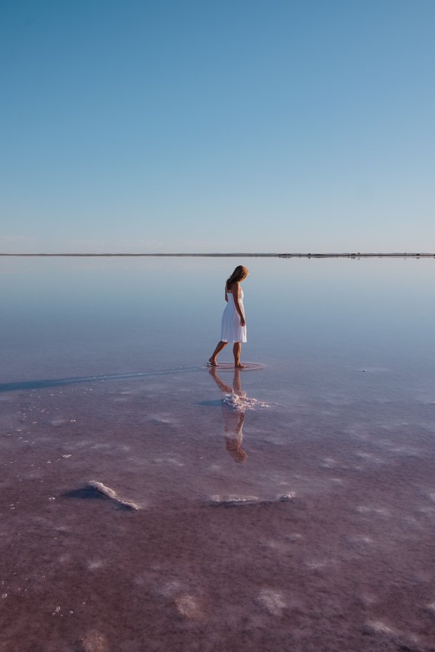 jana meerman lake tyrell pink lake australia-01