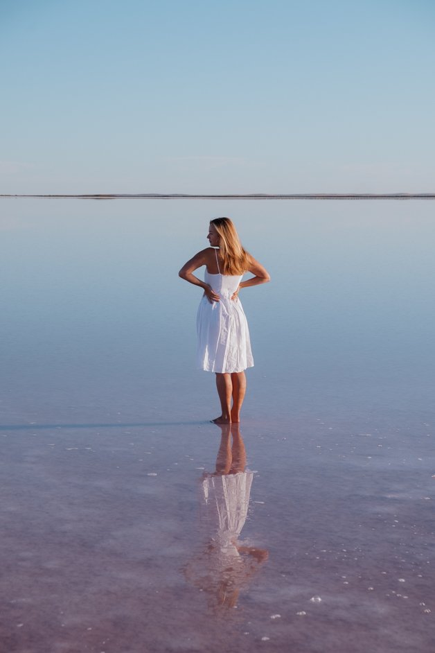 jana meerman lake tyrell pink lake australia-01