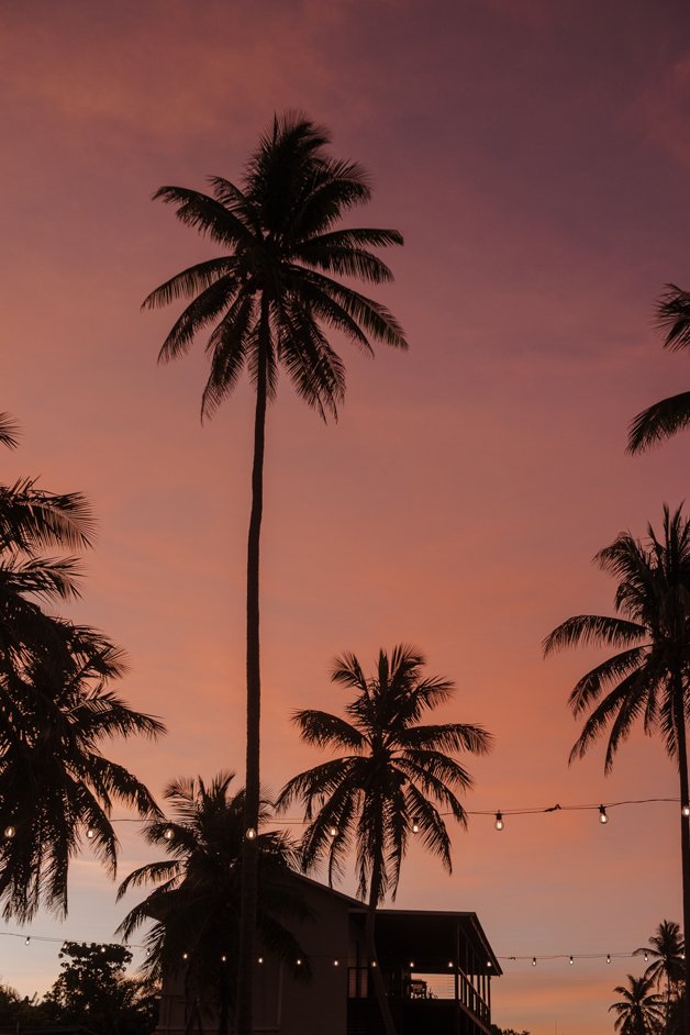 jana meerman rumah tingi restaurant sunset christmas island-02