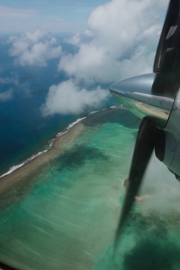 jana meerman aitutaki rarotonga flight plane view cook islands-1
