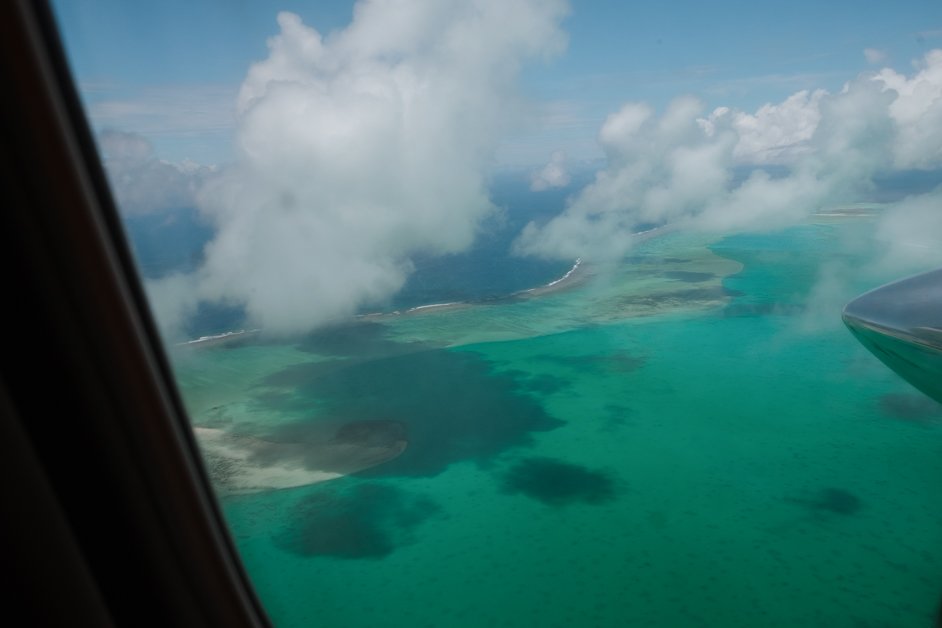 jana meerman aitutaki rarotonga flight plane view cook islands-1