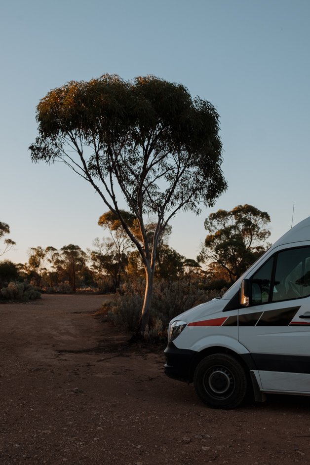jana meerman bj's rest free campground nullarbor australia-02