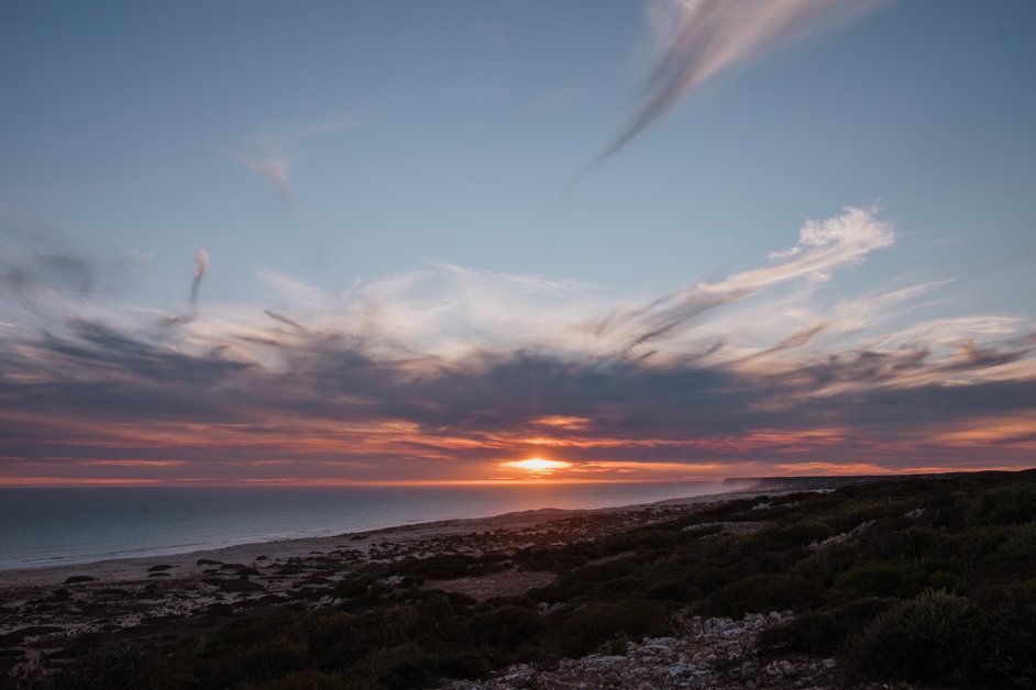 jana meerman tomato cliff sunset nullarbor australia-10