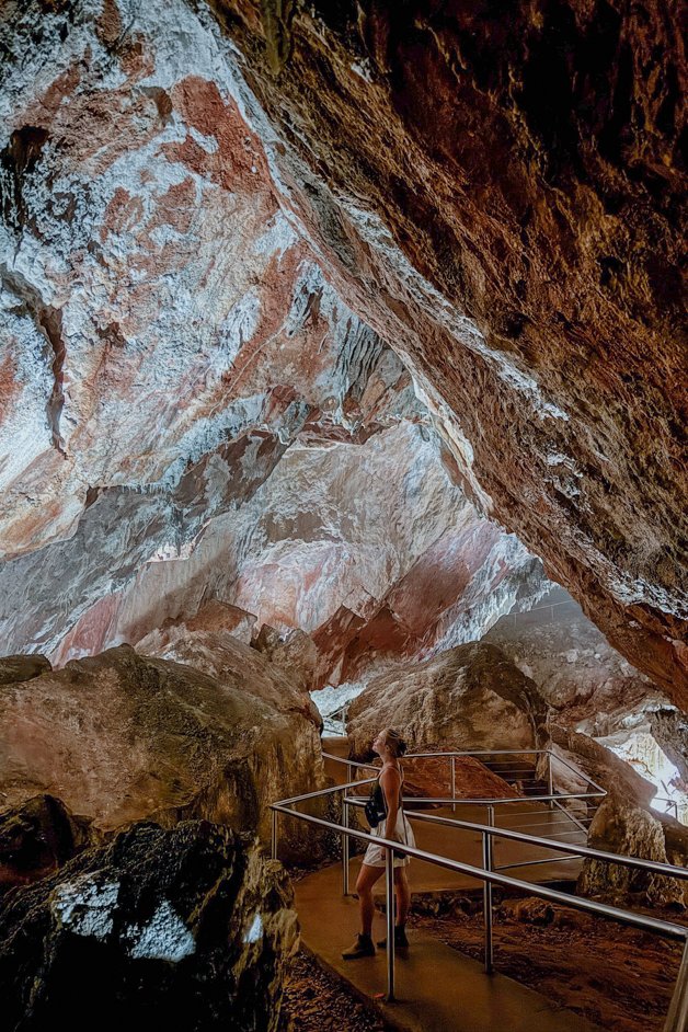 jana meerman yarrangobilly caves snowy mountains australia-11