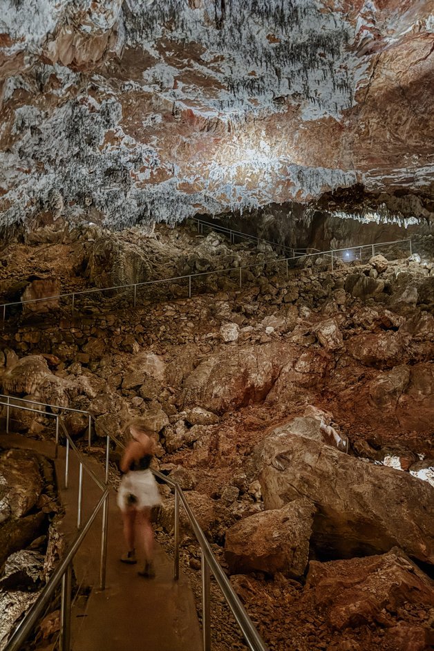 jana meerman yarrangobilly caves snowy mountains australia-11
