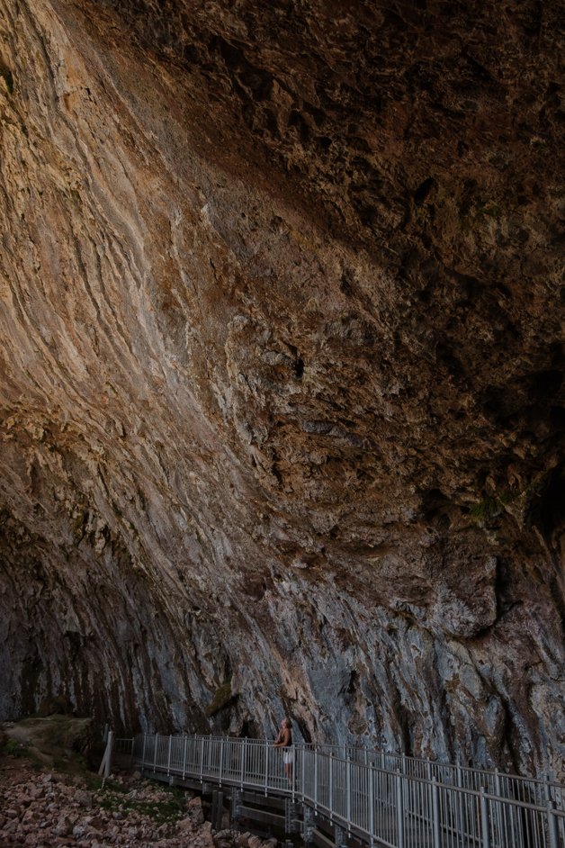 jana meerman yarrangobilly caves snowy mountains australia-11
