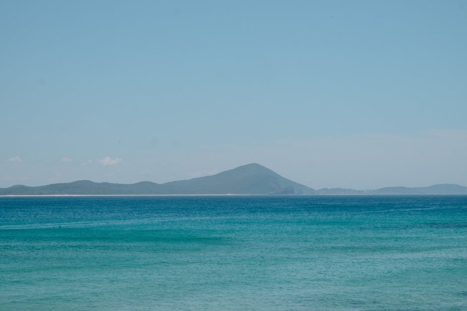 jana meerman boat beach seal rocks australia-12
