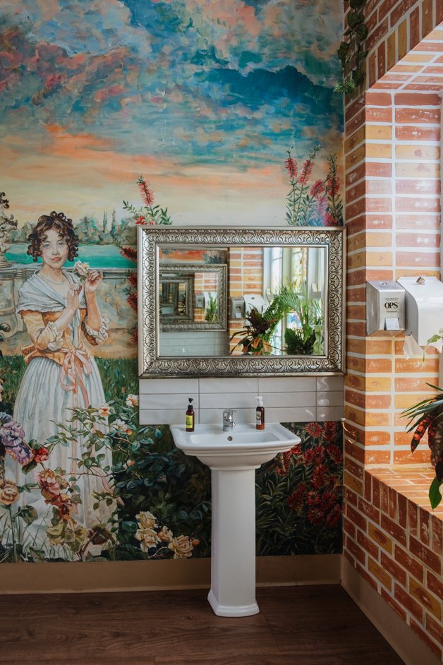 jana meerman cistern chapel toilet maryborough australia-4