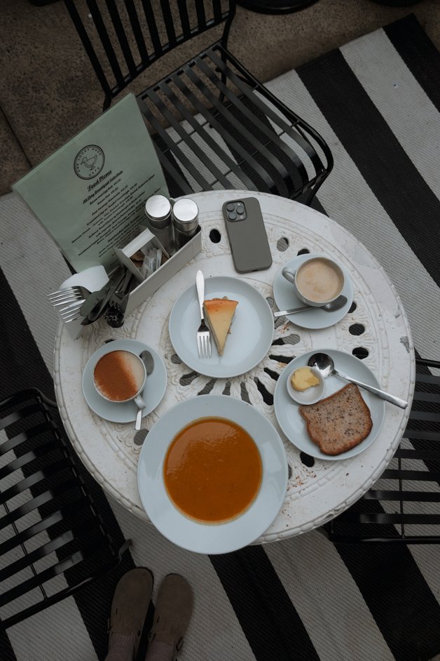 jana meerman one lucky duck cafe woy woy australia-1