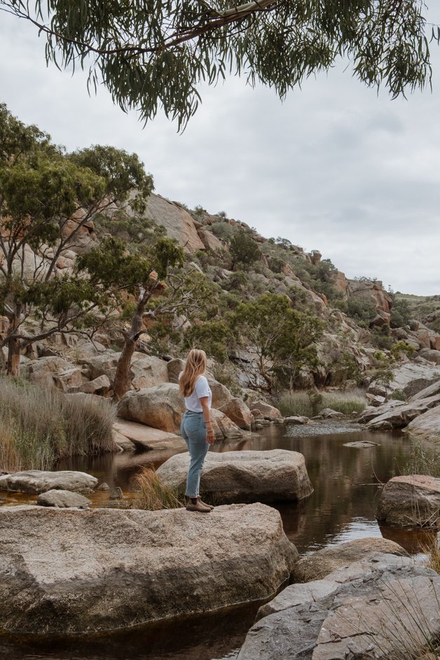 jana meerman mannum waterfalls hike australia-01