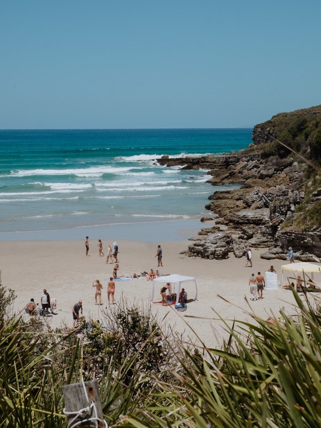 jana meerman cave beach jervis bay australia
