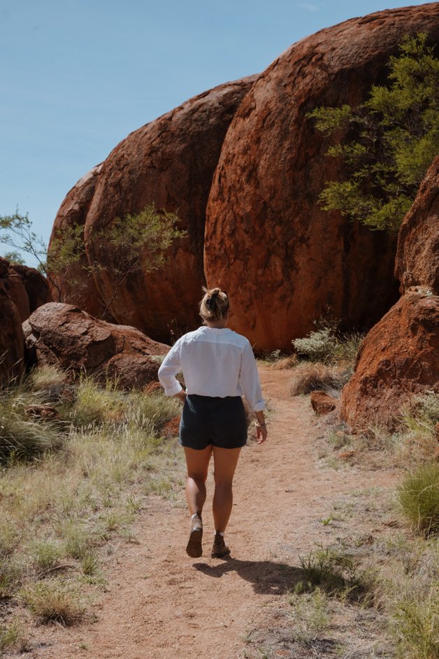 jana meerman devils marbles australia-01