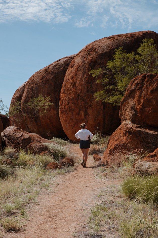 jana meerman devils marbles australia-01