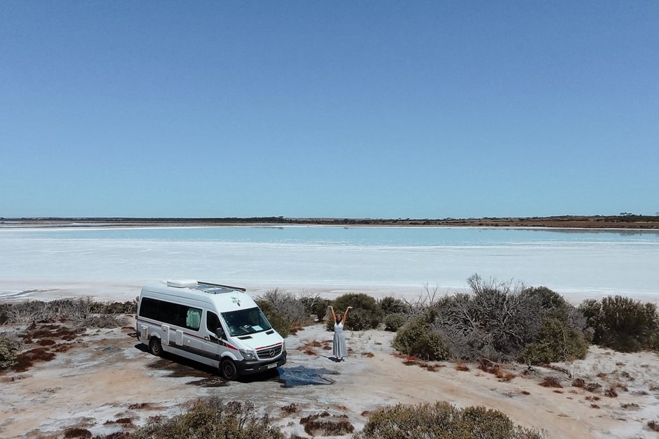 jana meerman lake newton australia-03