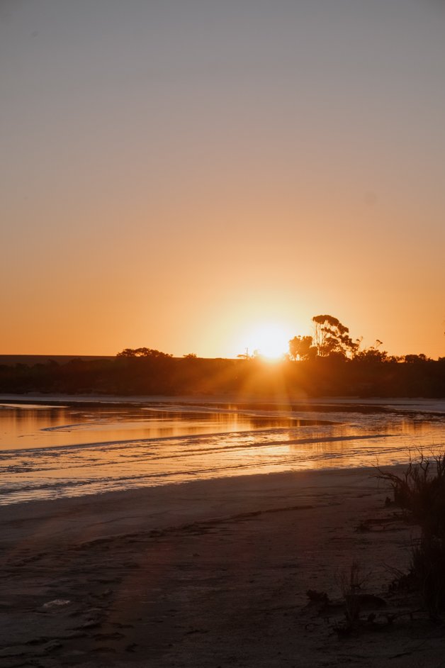 jana meerman lake newton australia-03