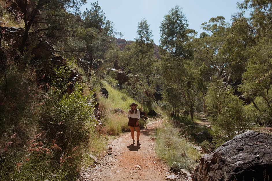 jana meerman tjoritja - west macdonnell national park australia-009