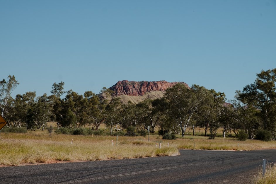 jana meerman tjoritja - west macdonnell national park australia-006