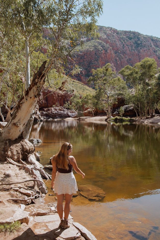 jana meerman tjoritja - west macdonnell national park australia-075