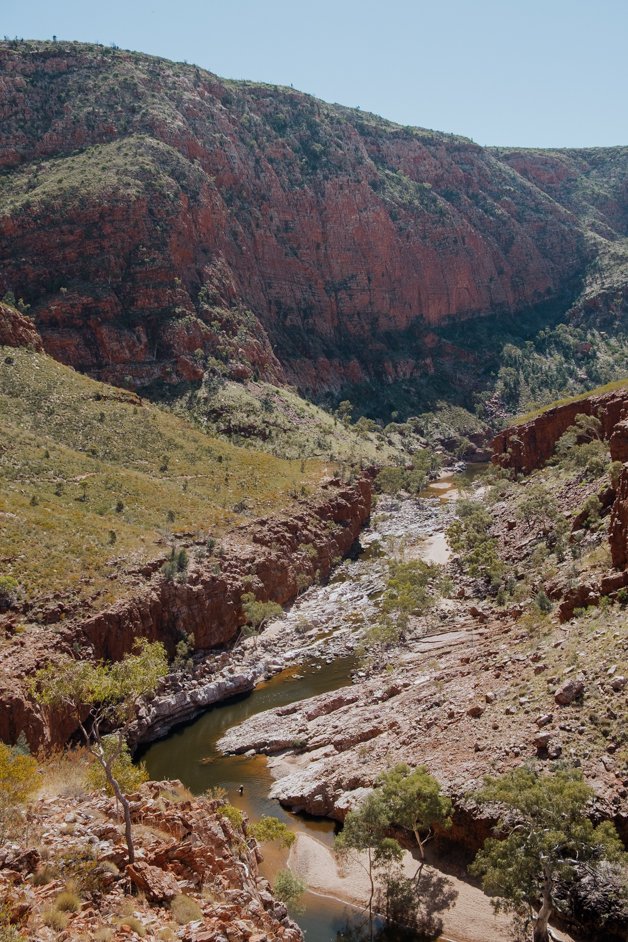 jana meerman tjoritja - west macdonnell national park australia-098