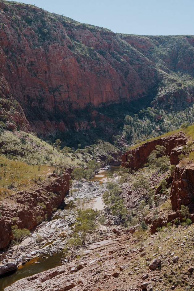 jana meerman tjoritja - west macdonnell national park australia-098