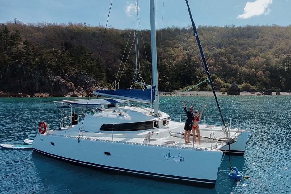 Sailing the Whitsunday Islands in Australia