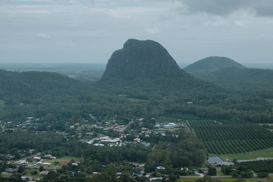 jana meerman mount ngungun hike glass house mountains australia-3