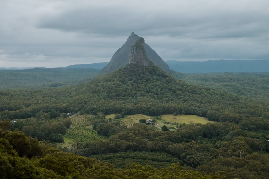 jana meerman mount ngungun hike glass house mountains australia-3