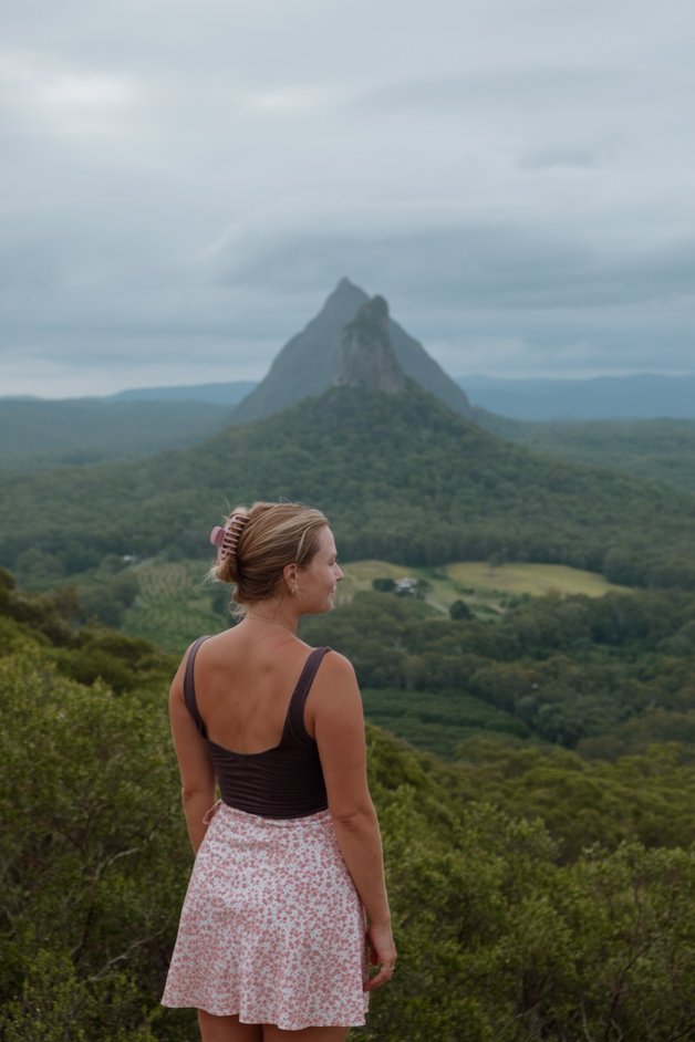 jana meerman mount ngungun hike glass house mountains australia-3